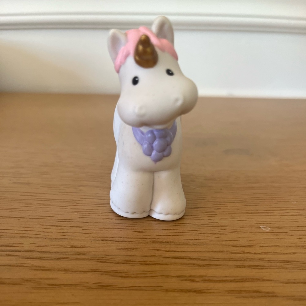 Little People White Unicorn